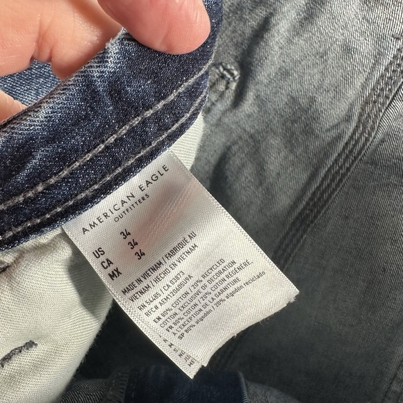 AE American Eagle Carpenter Jorts Denim Shorts Mens 34 Faded 8" Whiskering - Picture 9 of 10